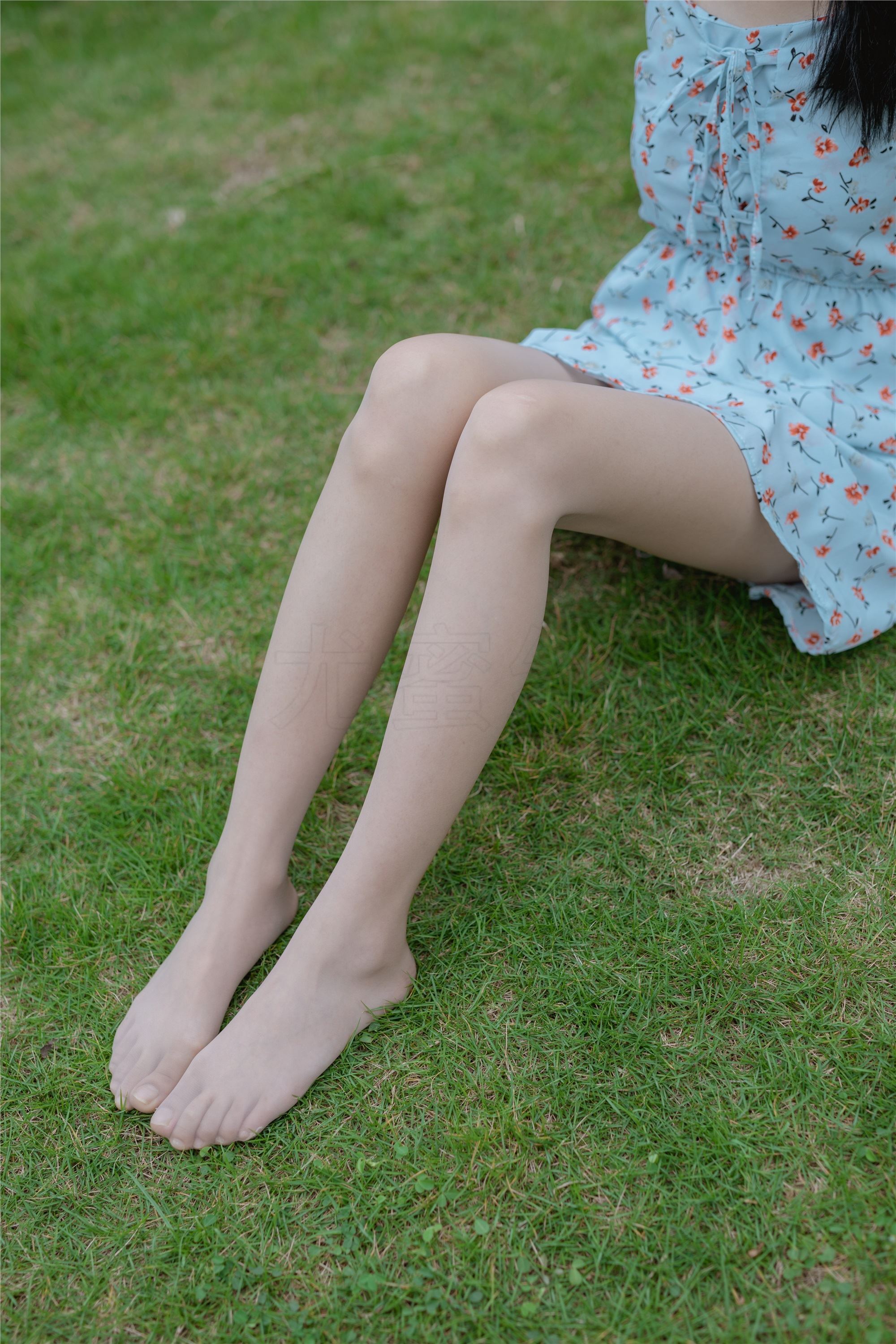 尤蜜丝 穿搭写真 NO.049